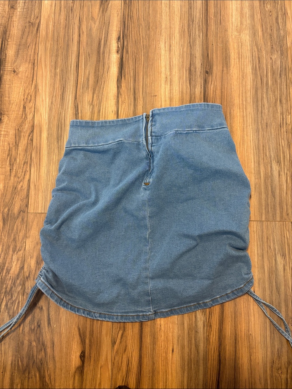 Women's Blue Drawstring Ruched Mini Skirt - Picture 2 of 2